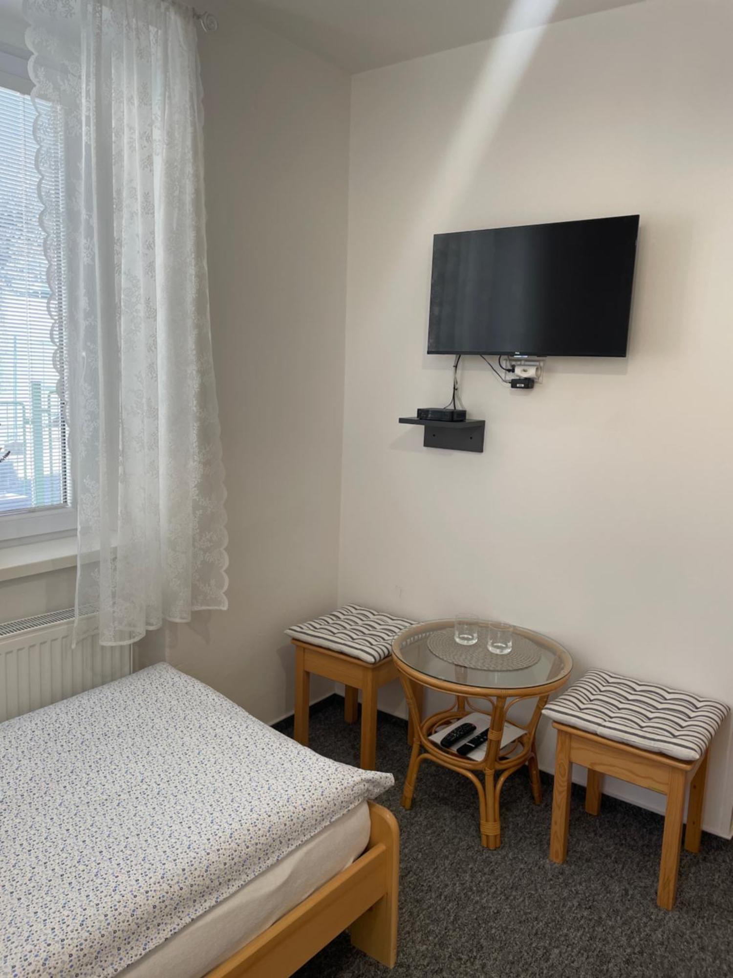 Penzion Jecminek Luhačovice Buitenkant foto